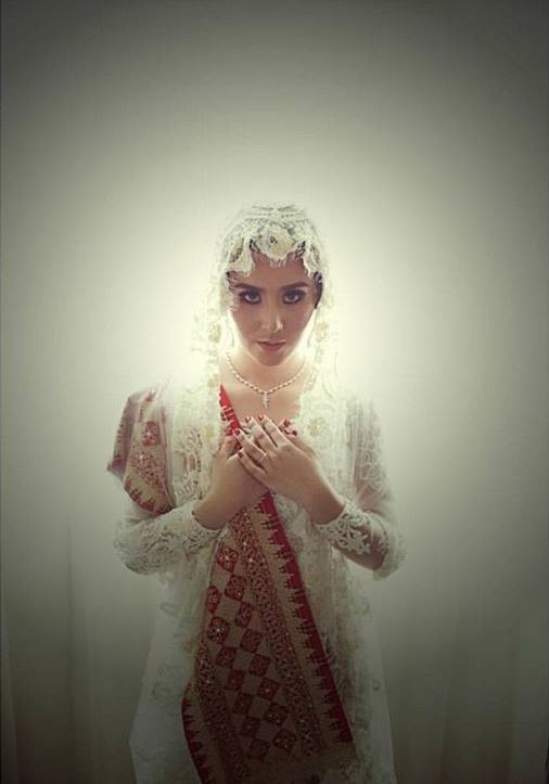 10 Foto transformasi Selena Alesandra, makin cantik mengenakan hijab