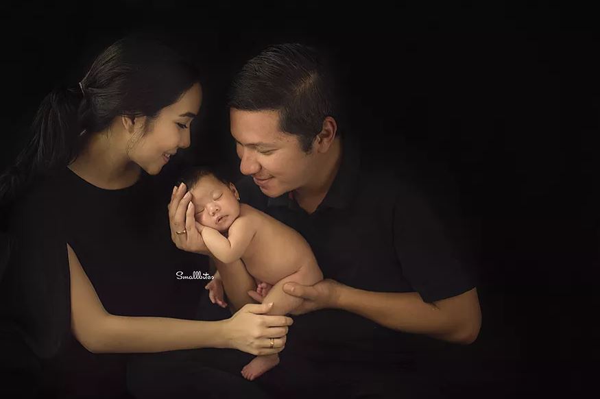 12 Gaya Gempi saat pemotretan newborn yang jarang diketahui, unyu pol