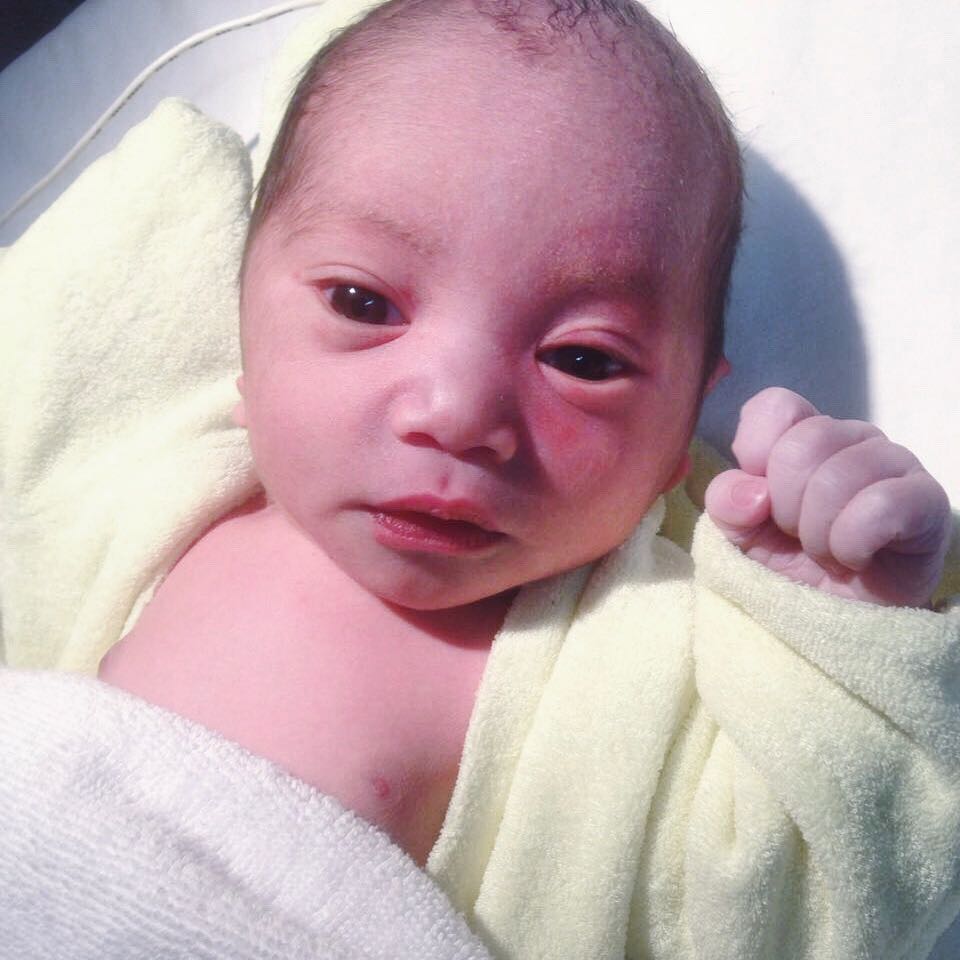 10 Potret haru persalinan Rachel Vennya, sang suami ikut menangis