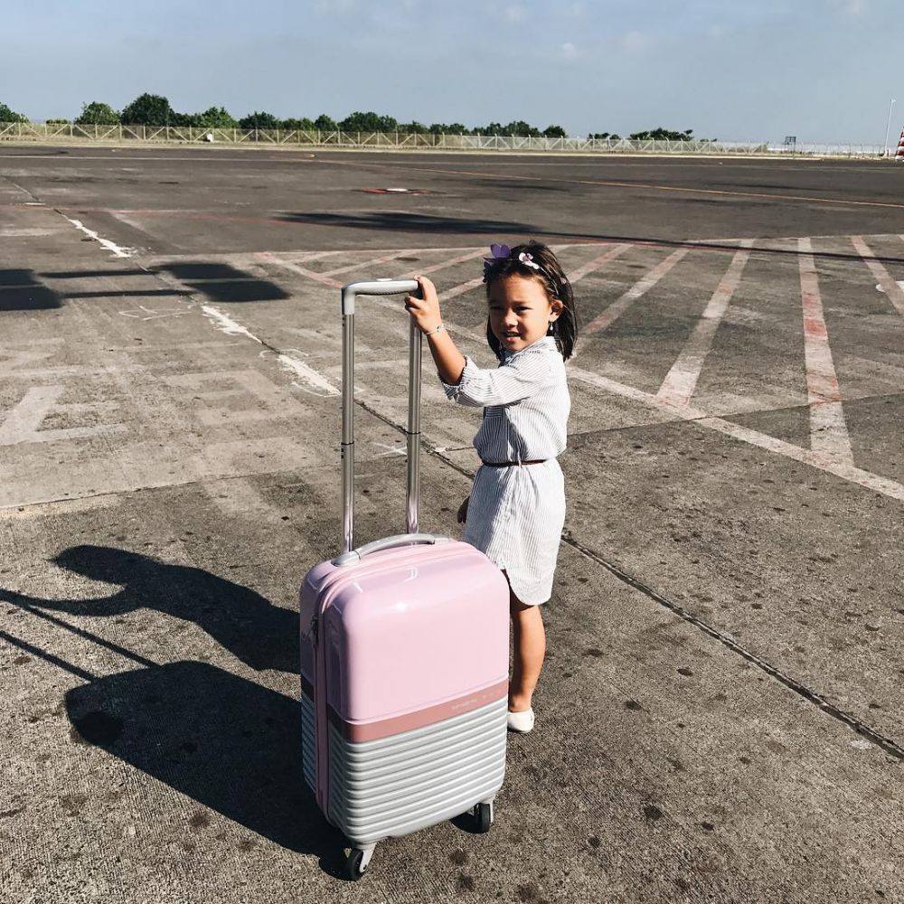 Beda gaya 10 anak selebriti hits, fashionable sejak kecil