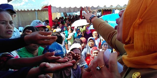 10 Potret antrean ini bisa jadi pelajaran buat kamu untuk lebih sabar