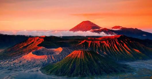 10 Destinasi wisata di Indonesia yang paling banyak dikunjungi di 2017