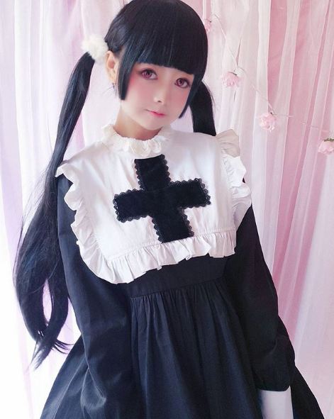 10 Potret Lolu, cosplayer yang menggoda lewat binar matanya