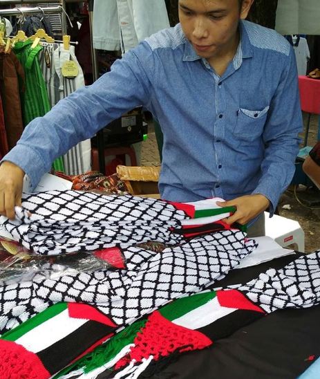 10 Pemandangan unik dari aksi bela Palestina di Monas