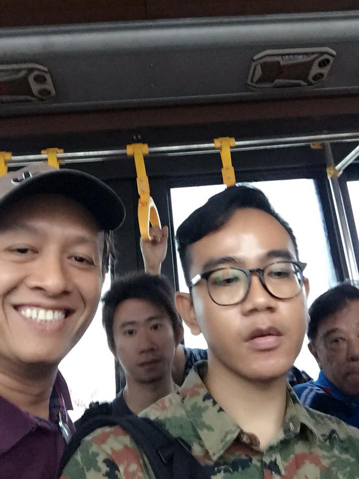 Cerita Gibran kena delay berjam-jam dan kehujanan di bandara