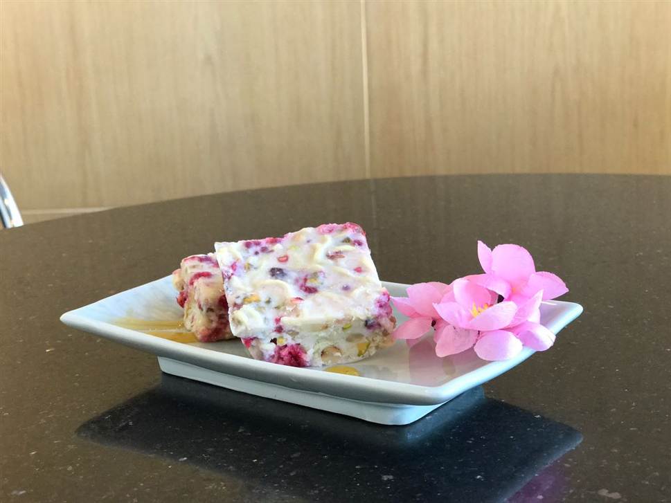 10 Kreasi mi instan ini gagal total, bikin nggak selera makan