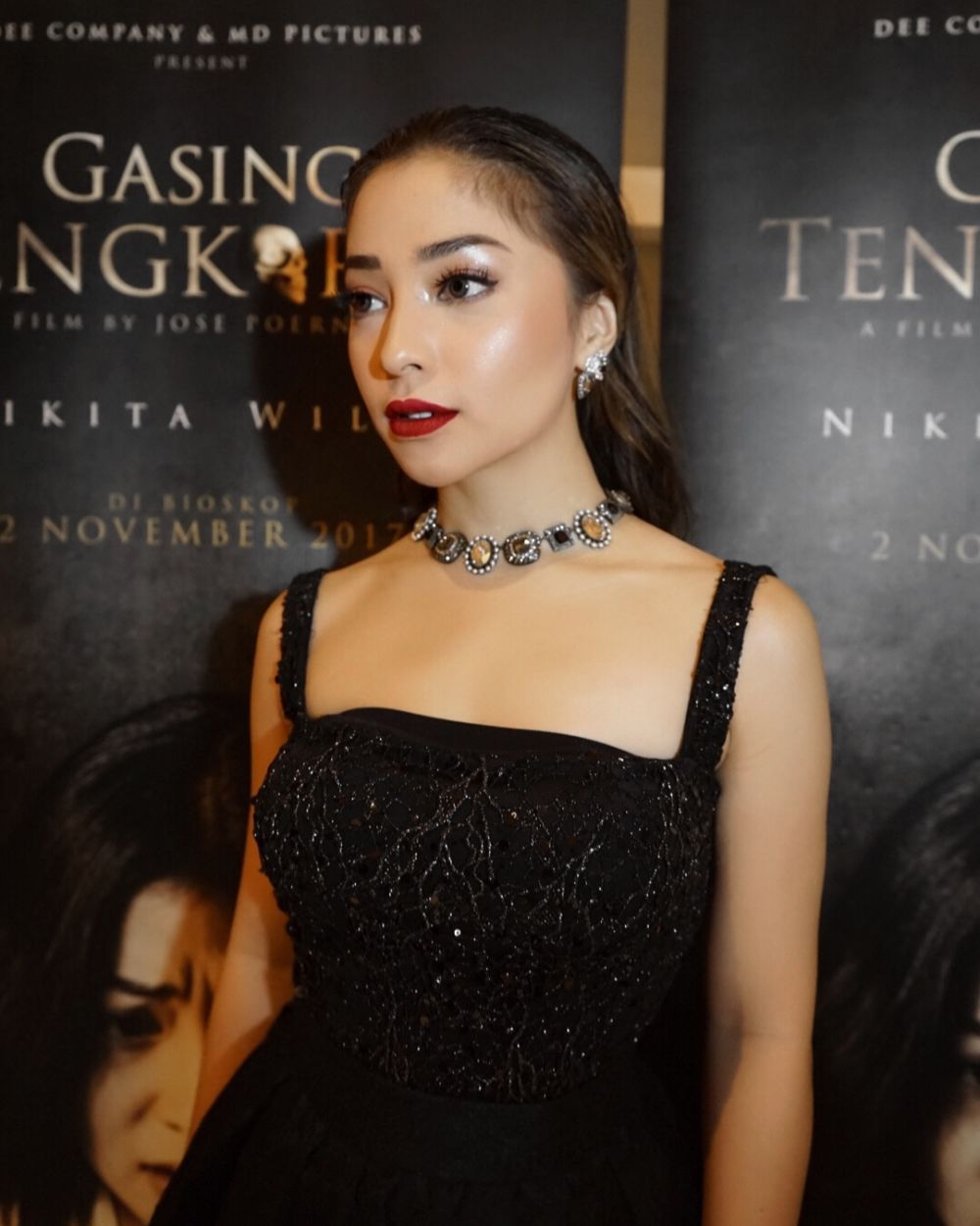 10 Seleb cantik Tanah Air ini bergaya glamor sejak usia belasan tahun