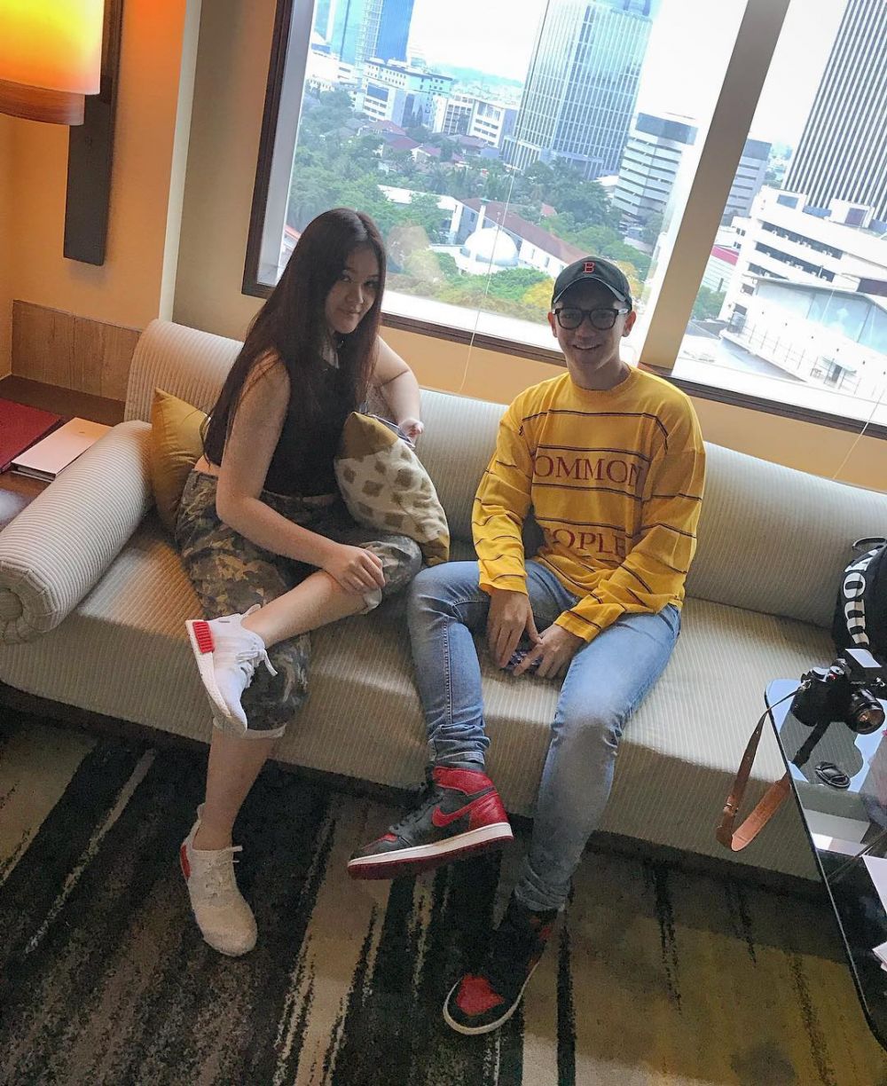 5 Seleb ganteng sayang adik ini layak digelari kakak idaman