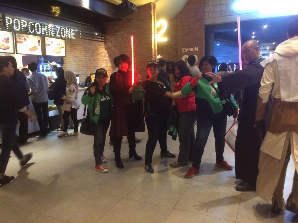 Begini keseruan nobar film Star Wars: The Last Jedi bareng GO-JEK