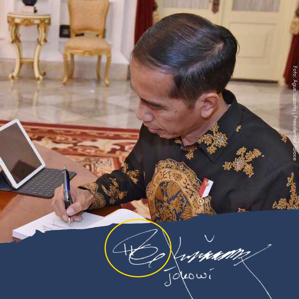 Jokowi ungkap 4 angka rahasia di tanda tangannya, kamu bisa temukan?