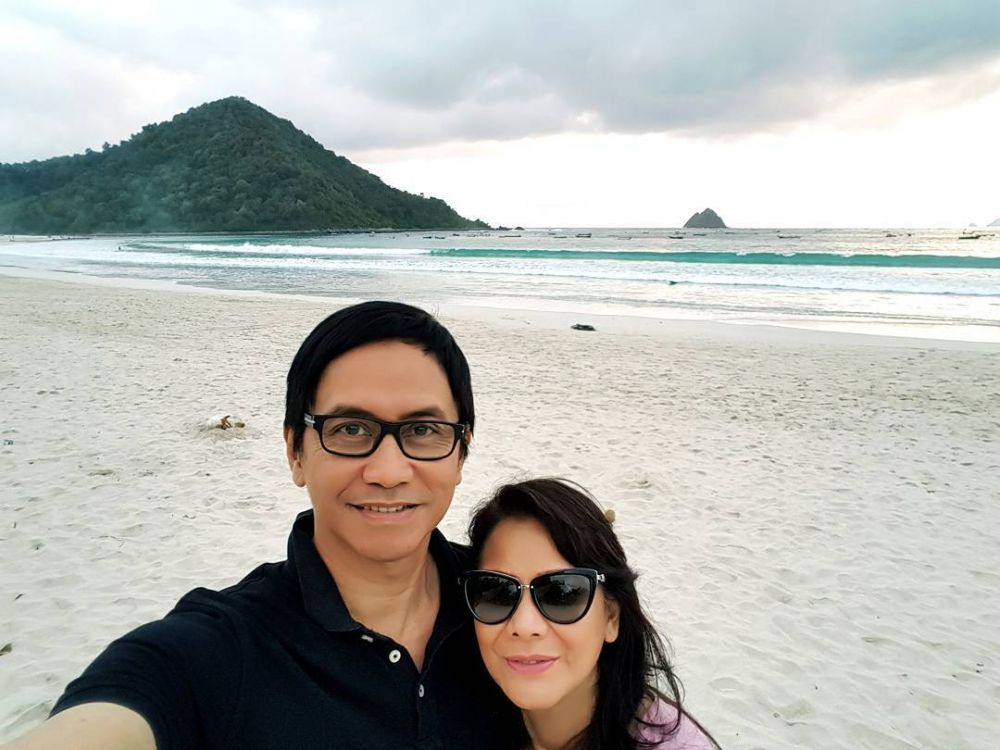 30 tahun menikah, begini potret kehamornisan Addie MS dan Memes