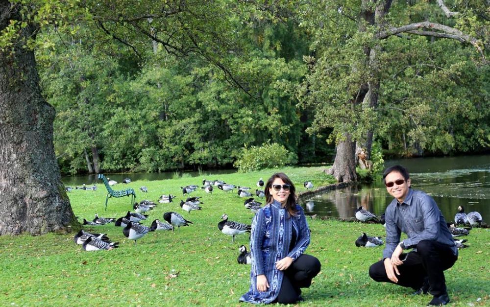 30 tahun menikah, begini potret kehamornisan Addie MS dan Memes