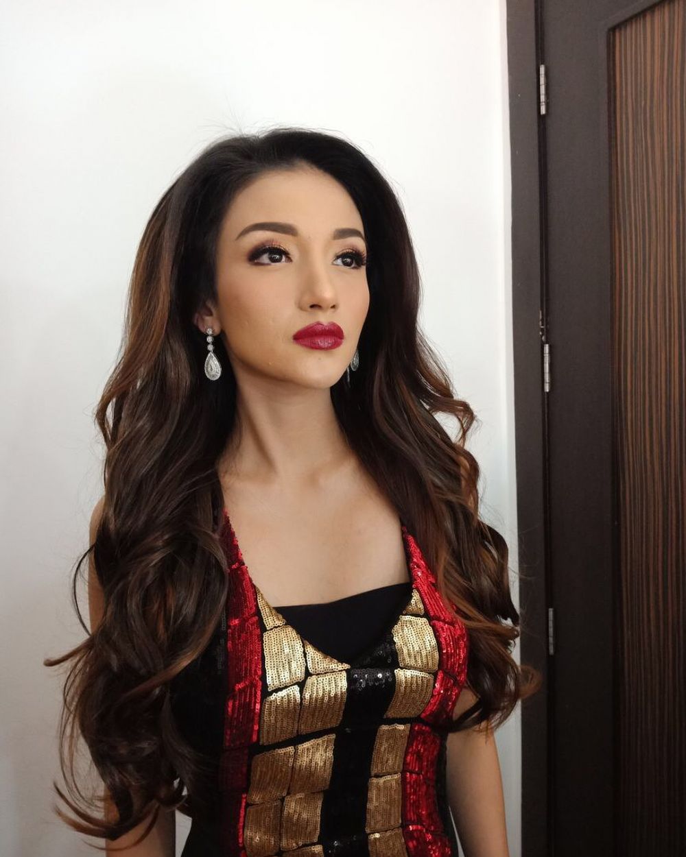 7 Seleb cantik ini akan mengawali 2018 dengan status janda baru