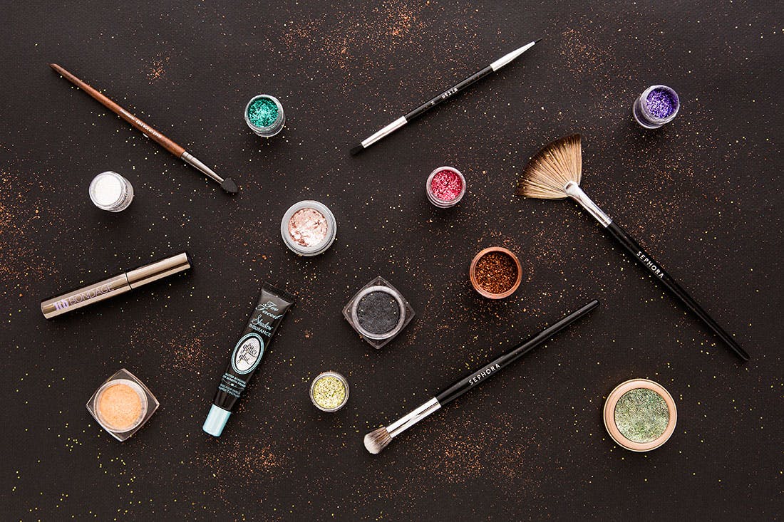 5 Rekomendasi eyeshadow glitter terbaik harga di bawah Rp 100 ribu