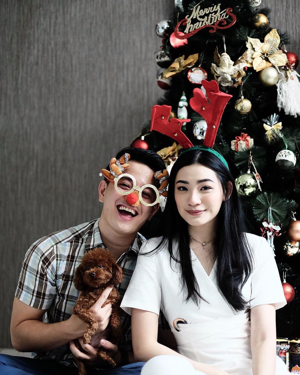 5 Seleb ini rayakan Natal bareng kekasihnya, penuh cinta