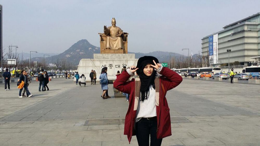 10 Potret Kim Miso, selebgram Korea Muslim yang mirip idol K-Pop