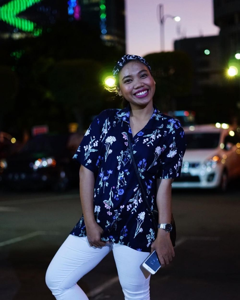 Gaya hits 3 anggota geng Valerie Thomas, kece dan kekinian banget