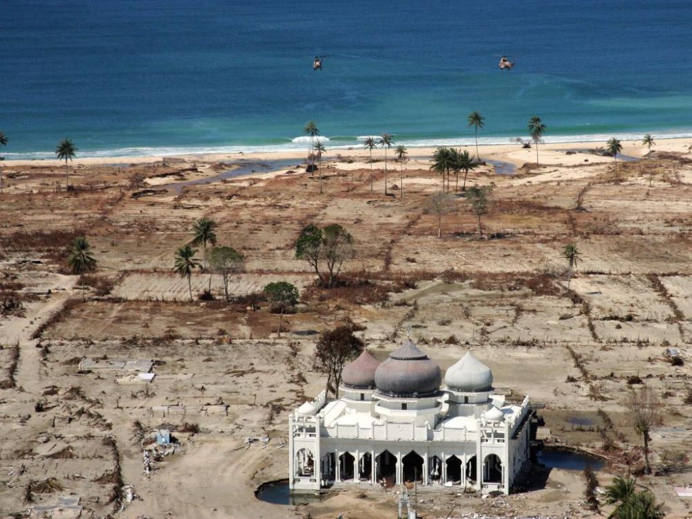 4 Keajaiban saat tsunami Aceh, dari Martunis hingga masjid kokoh