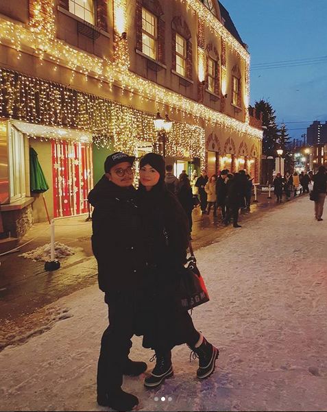 10 Momen liburan Derby Romero & istri di Jepang, jadi Natal pertama