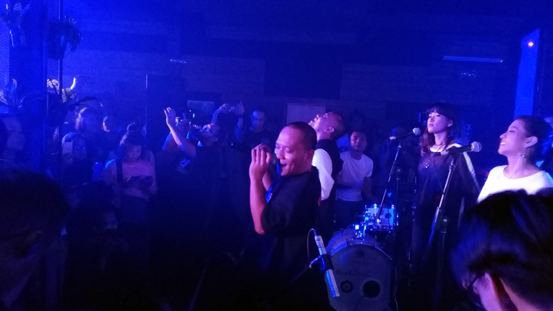 Manggung lagi, Iwa K kembali deg-degan, kayak zaman SMA dulu