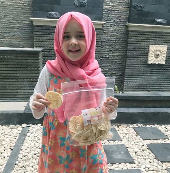 10 Pesona Ciara Brosnan, pesinetron cilik yang bikin gemas