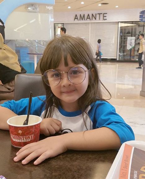 10 Pesona Ciara Brosnan, pesinetron cilik yang bikin gemas