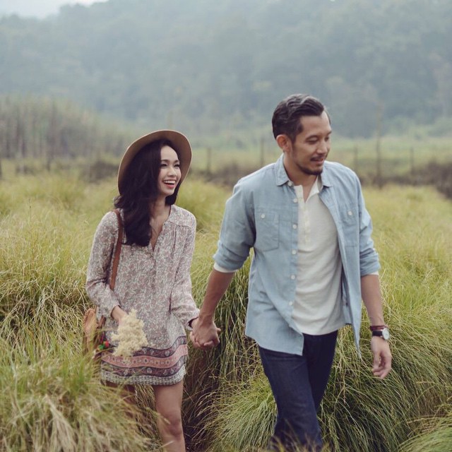 8 Potret Intan Ayu, pesinetron peran antagonis yang kini jadi penyanyi