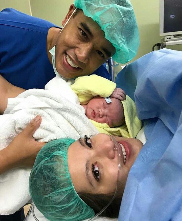 Buah hati 5 pasangan seleb 'hits di Instagram' yang lahir 2017