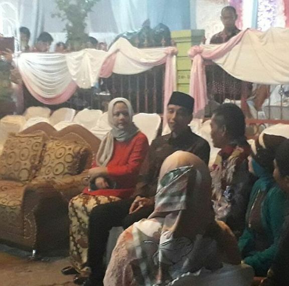 5 Momen Jokowi hadiri pernikahan anak pengurus rusa Istana Bogor 