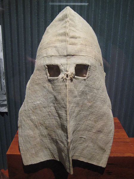Kisah 5 topeng yang dipakai untuk ritual hukuman, bentuknya nyeremin