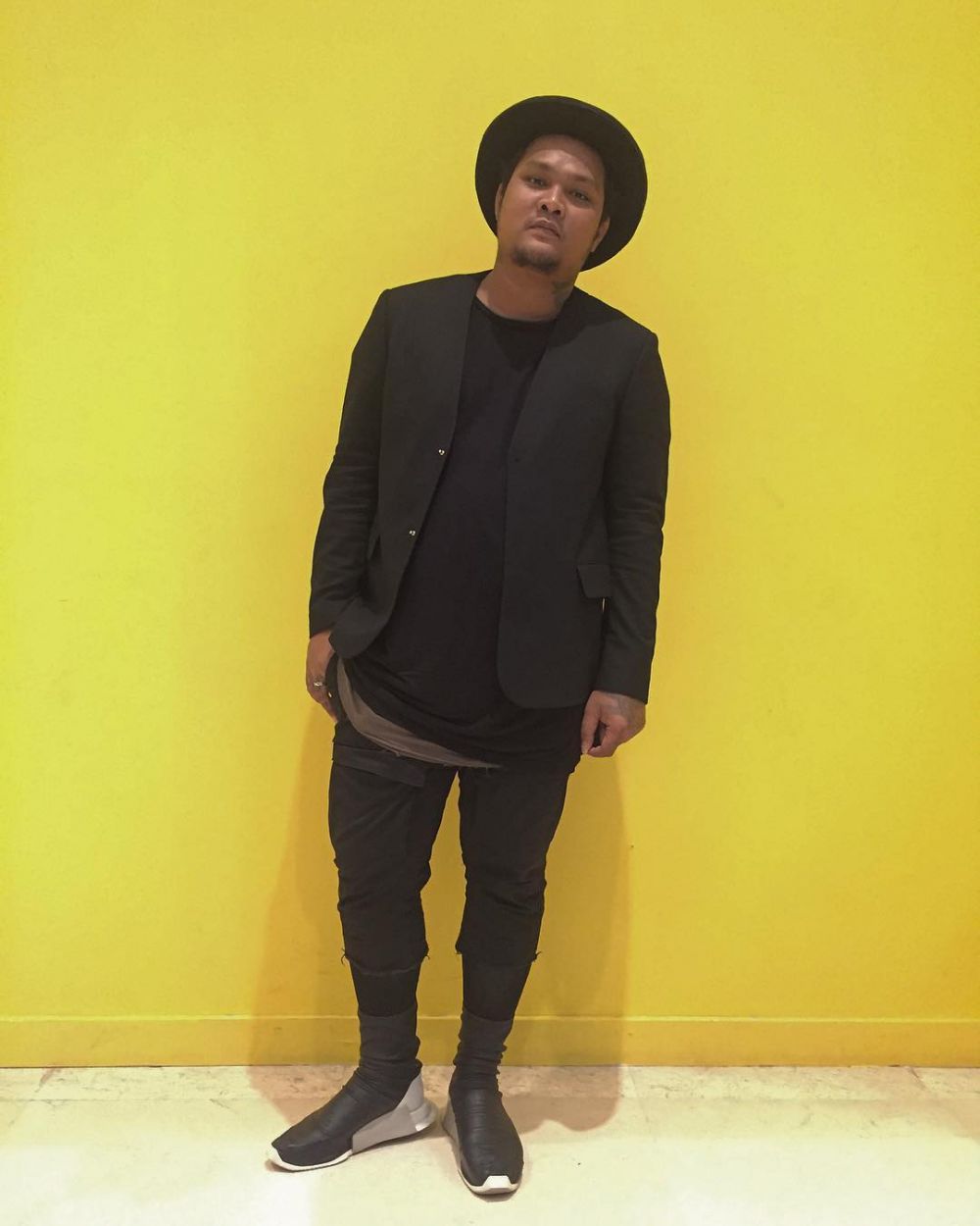 8 Seleb ini tetap bekerja pada malam tahun baru, profesional sejati