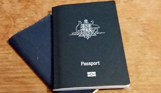Desain paspor 10 negara ini paling keren di dunia, artistik banget