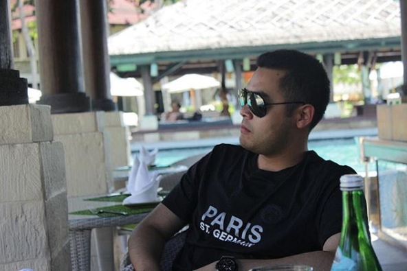 10 Potret Prananda, putra Surya Paloh yang bakal bikin cewek terpesona