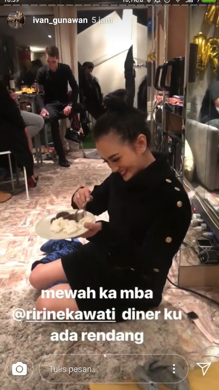 8 Potret keseruan ulang tahun Ivan Gunawan di Paris, pesta rendang nih