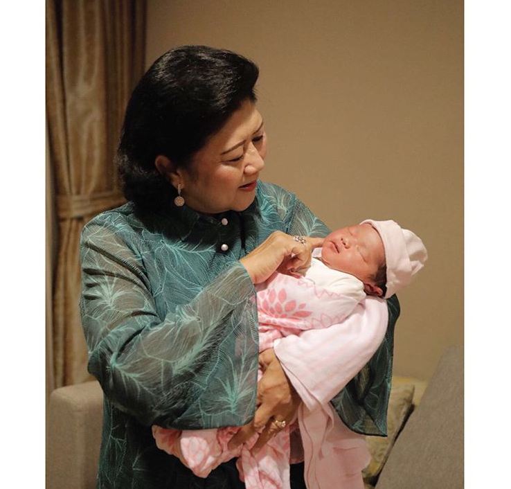 10 Momen Aliya Rajasa, menantu SBY melahirkan anak ke-3 