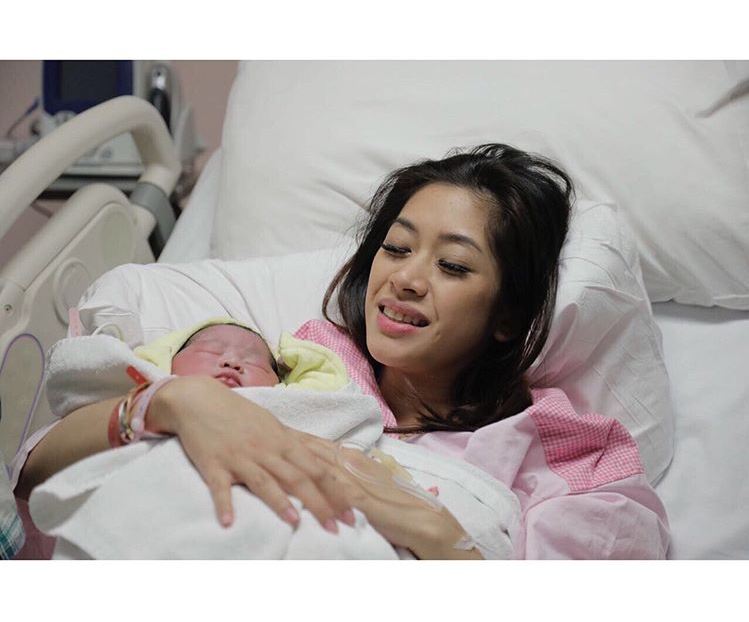 10 Momen Aliya Rajasa, menantu SBY melahirkan anak ke-3 