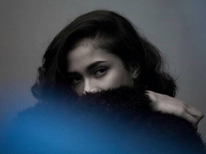 10 Foto Aghniny Haque, mantan atlet yang bermain di film Wiro Sableng