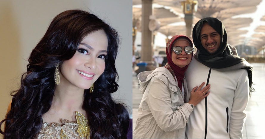 8 Potret bahagia Ersa Mayori lewati pergantian tahun dengan umrah