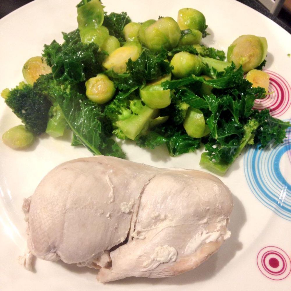  Potret 14 sajian masakan nggak matang malah bikin jijik mau makan