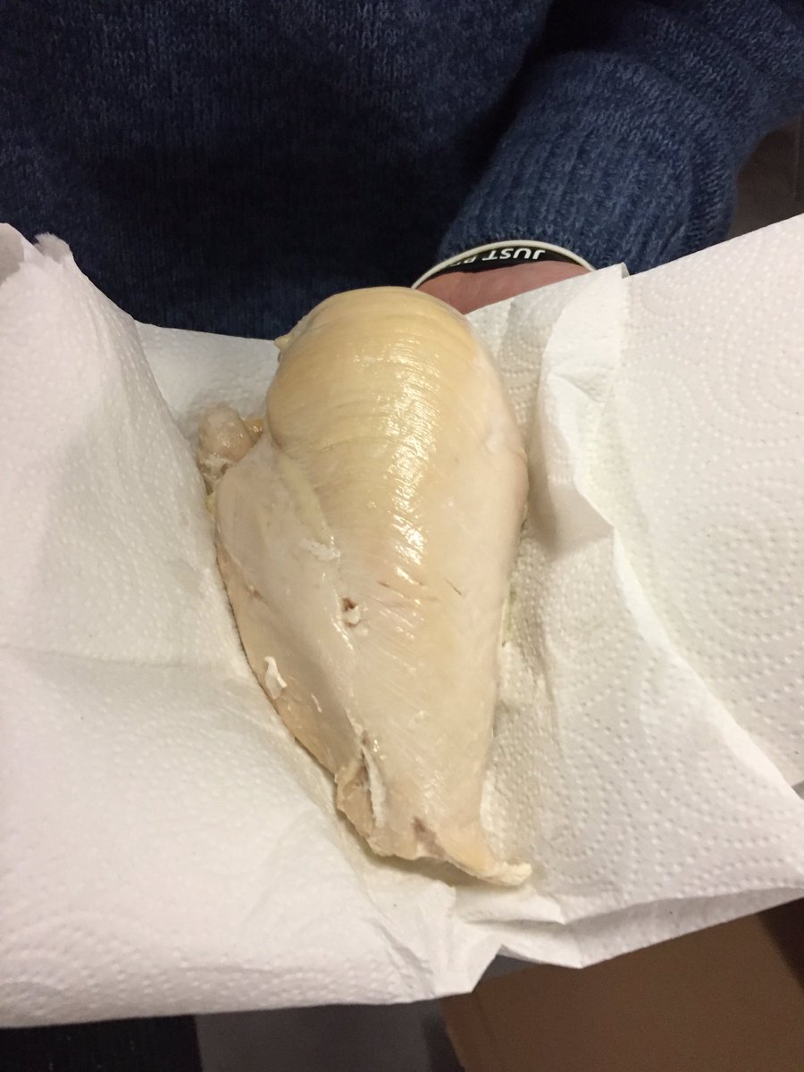  Potret 14 sajian masakan nggak matang malah bikin jijik mau makan