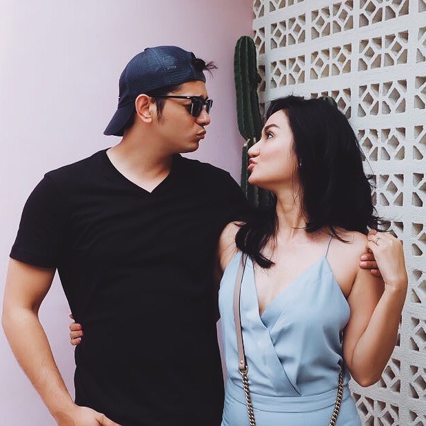 5 Pasangan seleb ini menikah setelah sempat putus nyambung