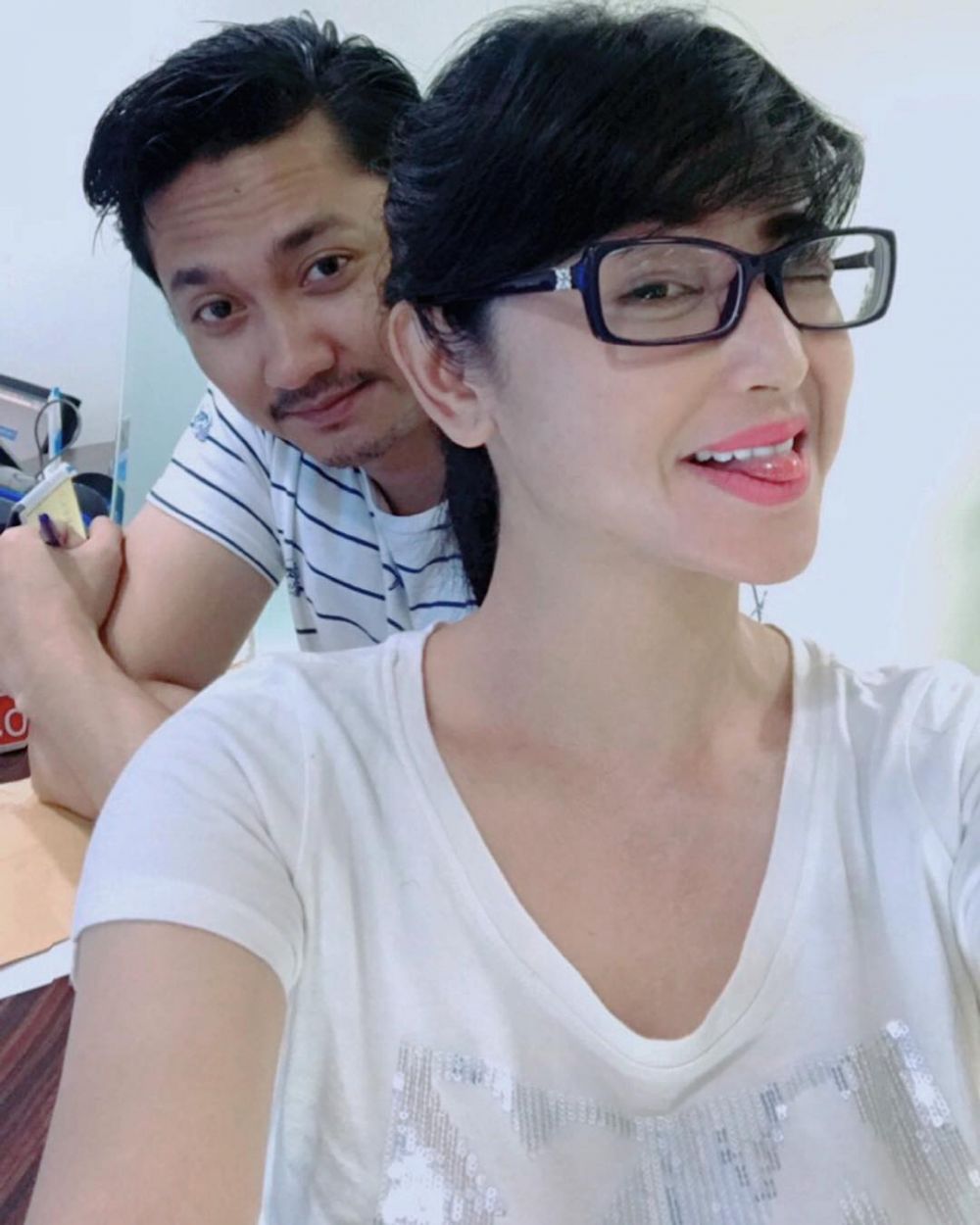 10 Momen Dewi Perssik pamer kemesraan dengan suami, bikin ngiri