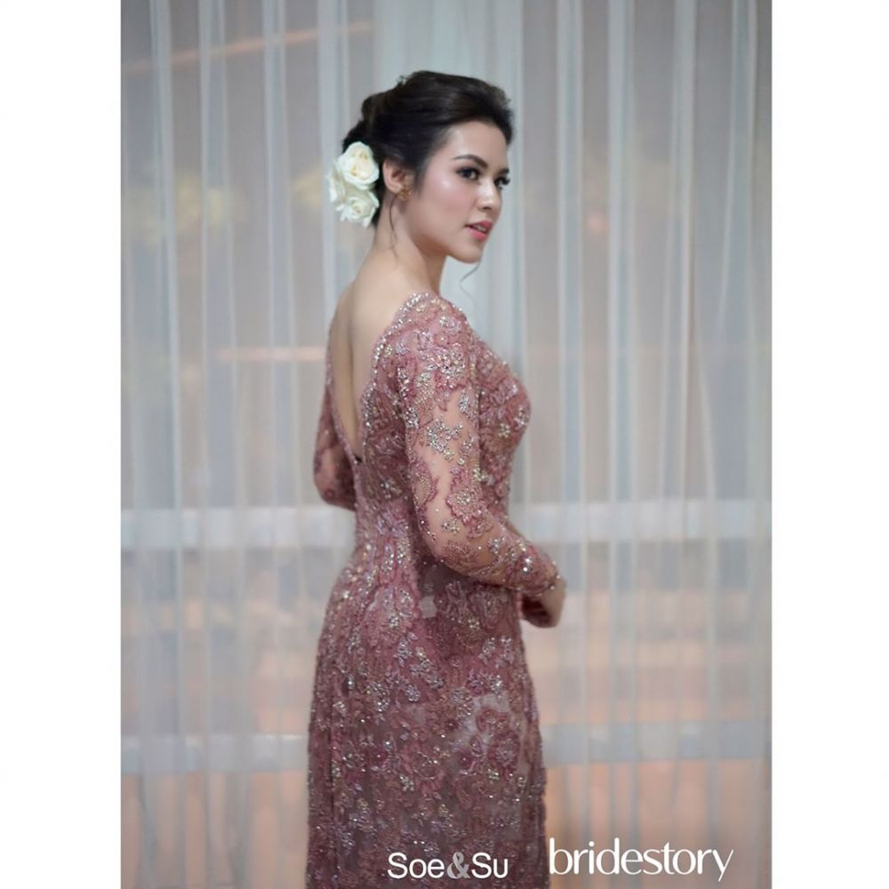 7 Potret Raisa dengan baju tipis, warganet salah fokus dengan perut