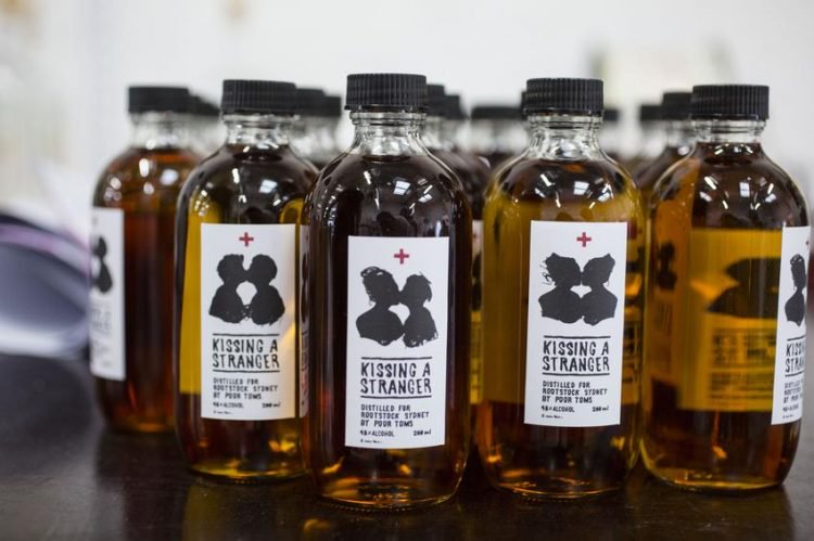 Ide daur ulang ini tak biasa, ada minuman dari sisa ludahan orang