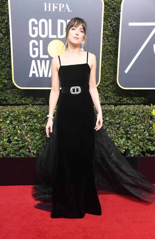 10 Seleb Hollywood ini kenakan gaun hitam di Golden Globe Award 2018