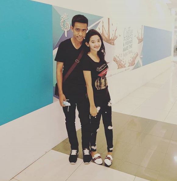 10 Potret Fildan DA4 & istri, tetap sederhana meski bergelimang harta