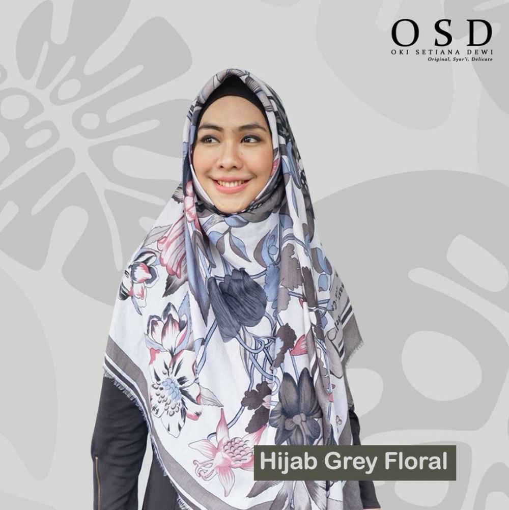 6 Seleb ini rambah bisnis kerudung, harganya fantastis