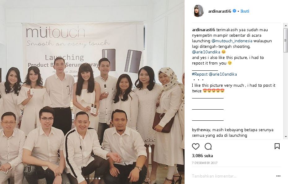 Cinta dari musala, ini 10 momen kebersamaan Ardina Rasti dan pacarnya