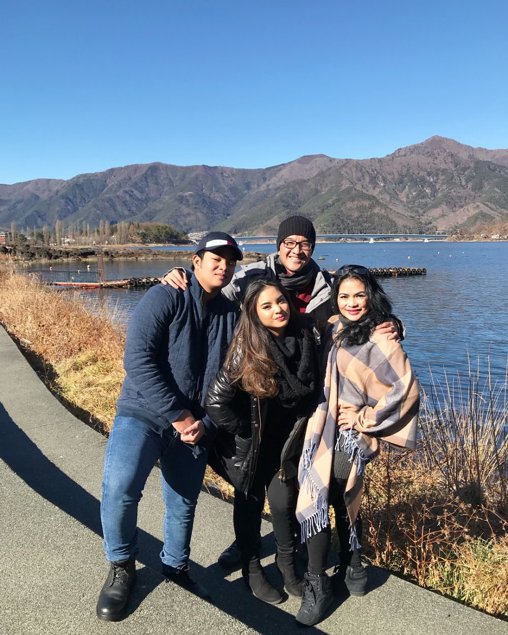 7 Potret Puti Guntur cucu Soekarno, cawagub cantik di Pilkada Jatim