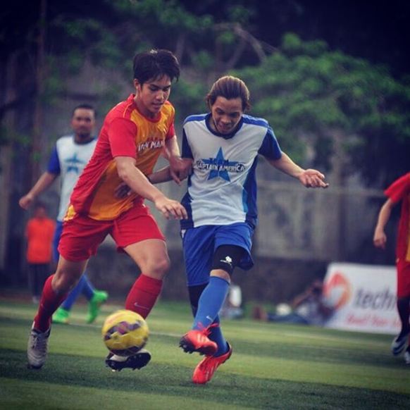 Sama-sama hobi main bola, 7 artis ini satu klub dengan Rifky Balweel